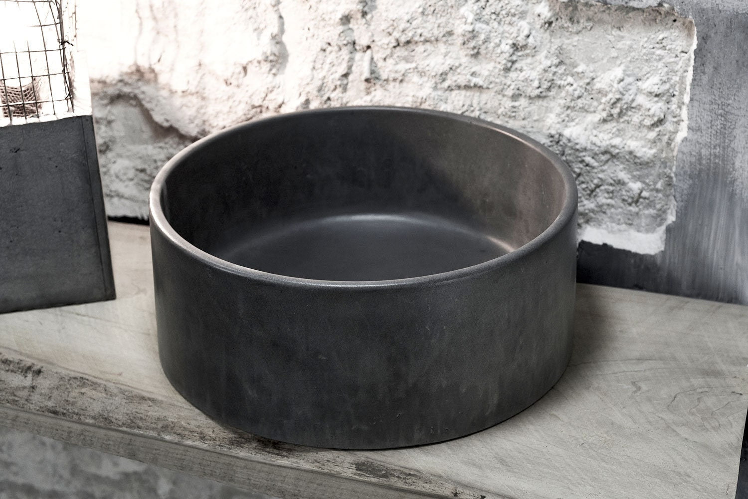 Charcoal Elegance : The Beautifully Brutal Round Washbasin