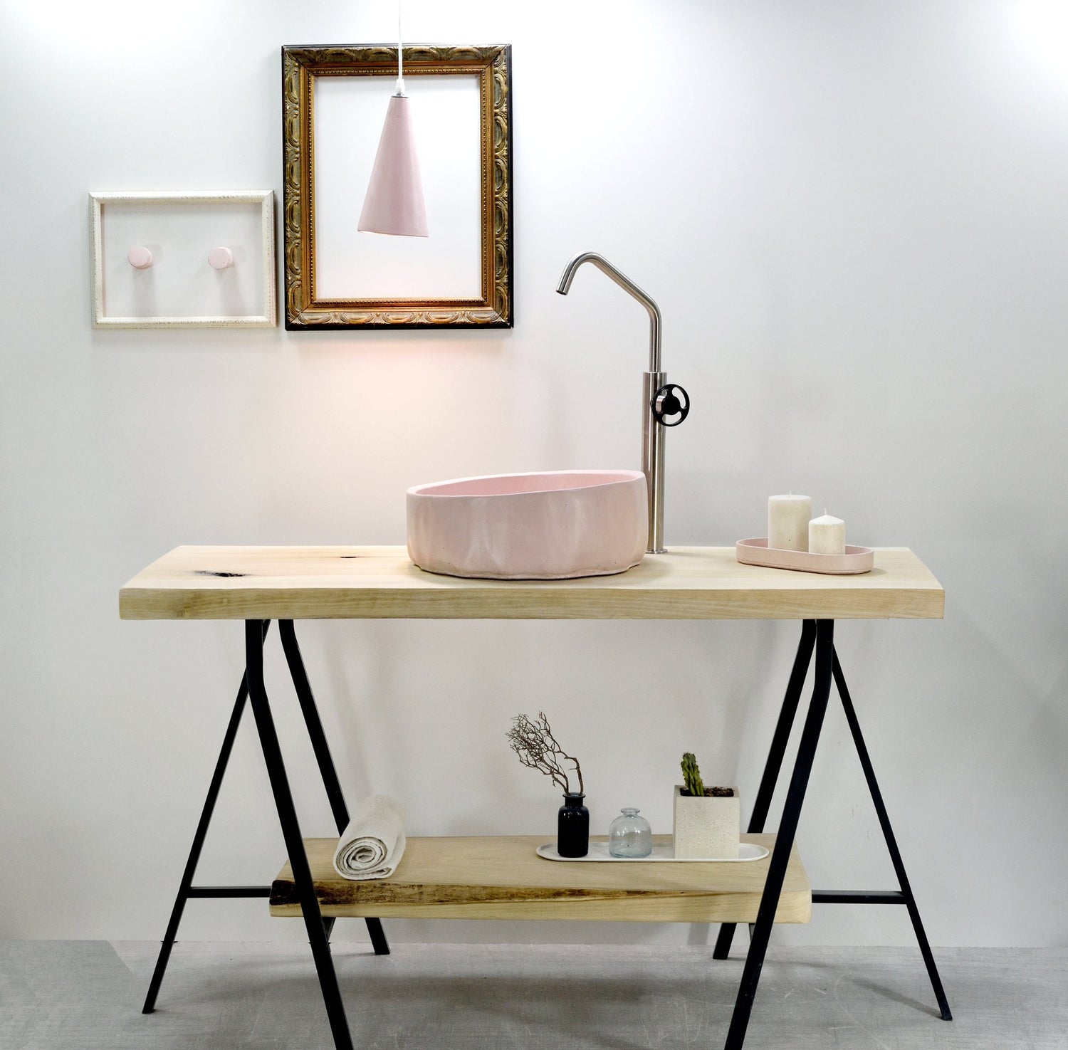 Pretty in Pink :The Round Rosy Pink Washbasin