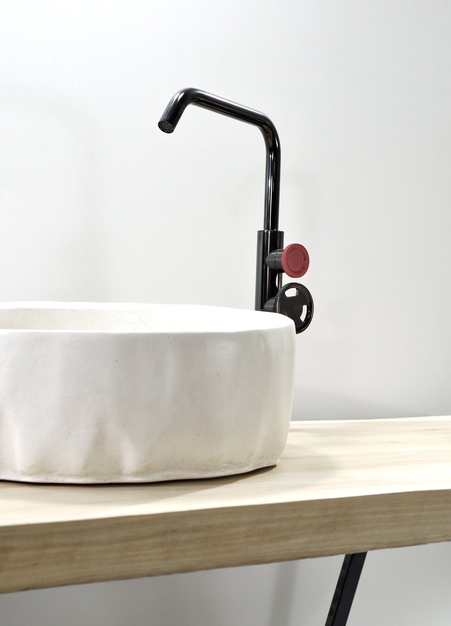 Asymmetrical Round Washbasin  - Round Concrete Vessel - Bowl Sink