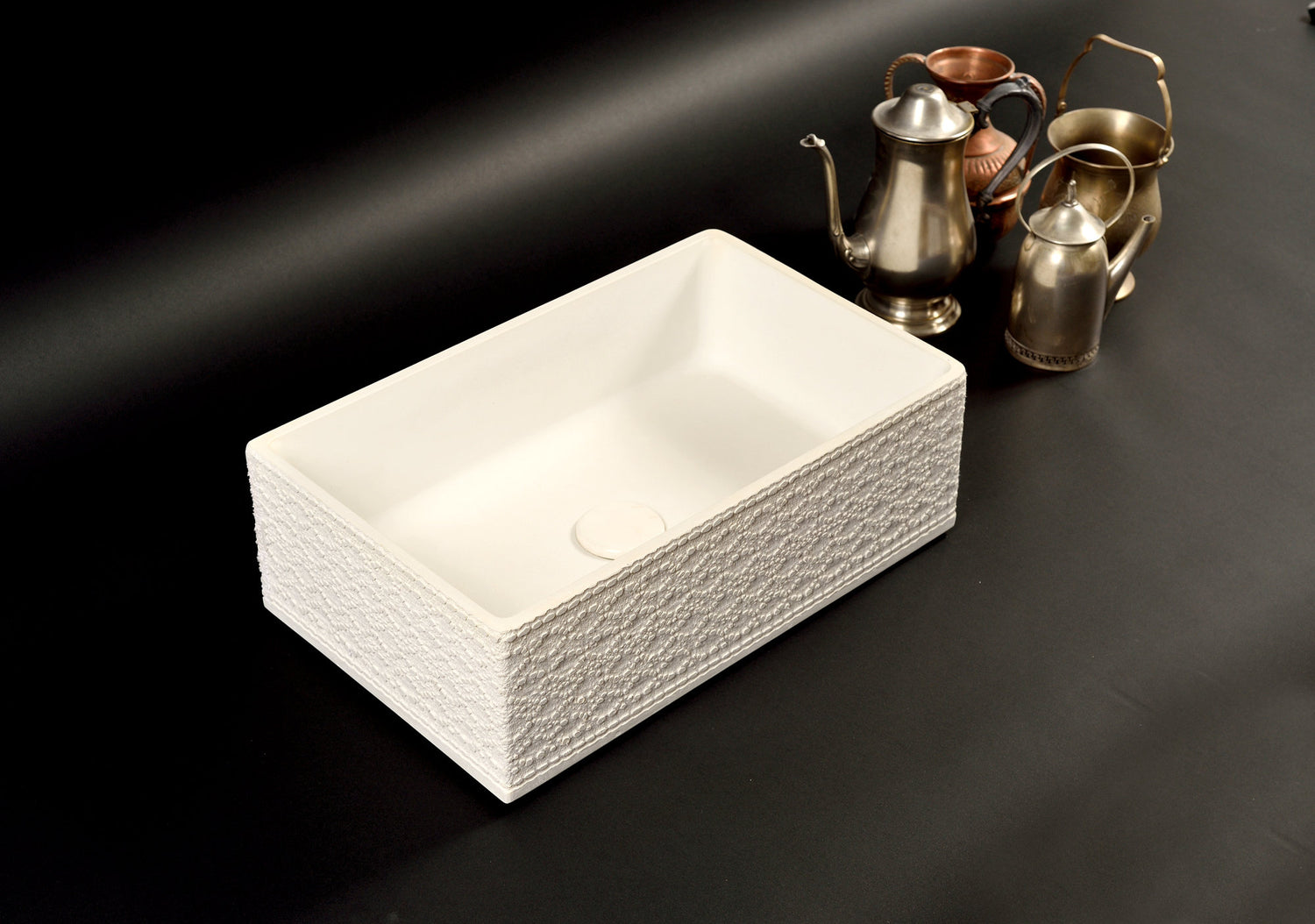 Timeless Charm and Modern Flair: The White Classic Washbasin with Thin Edges