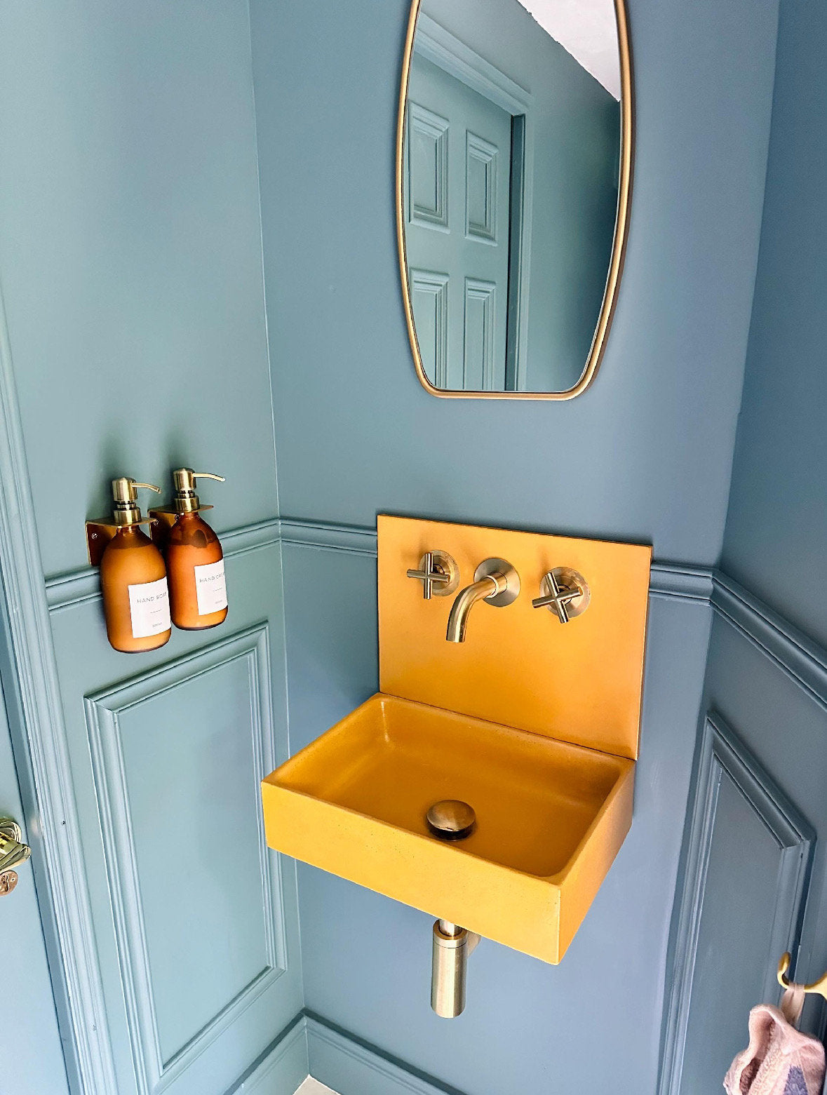 Yellow Deep Corn Backsplash Washbasin: Elevate Your Bathroom