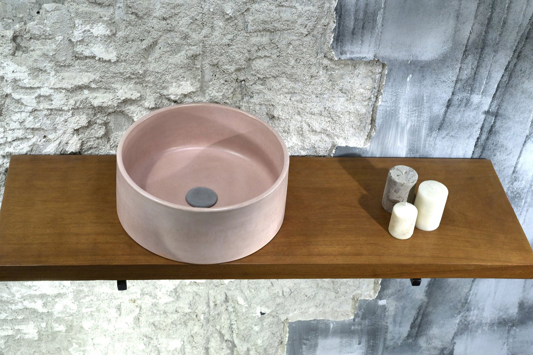 Oi - Pale Pink Concrete Sink - robertotiranti.shop