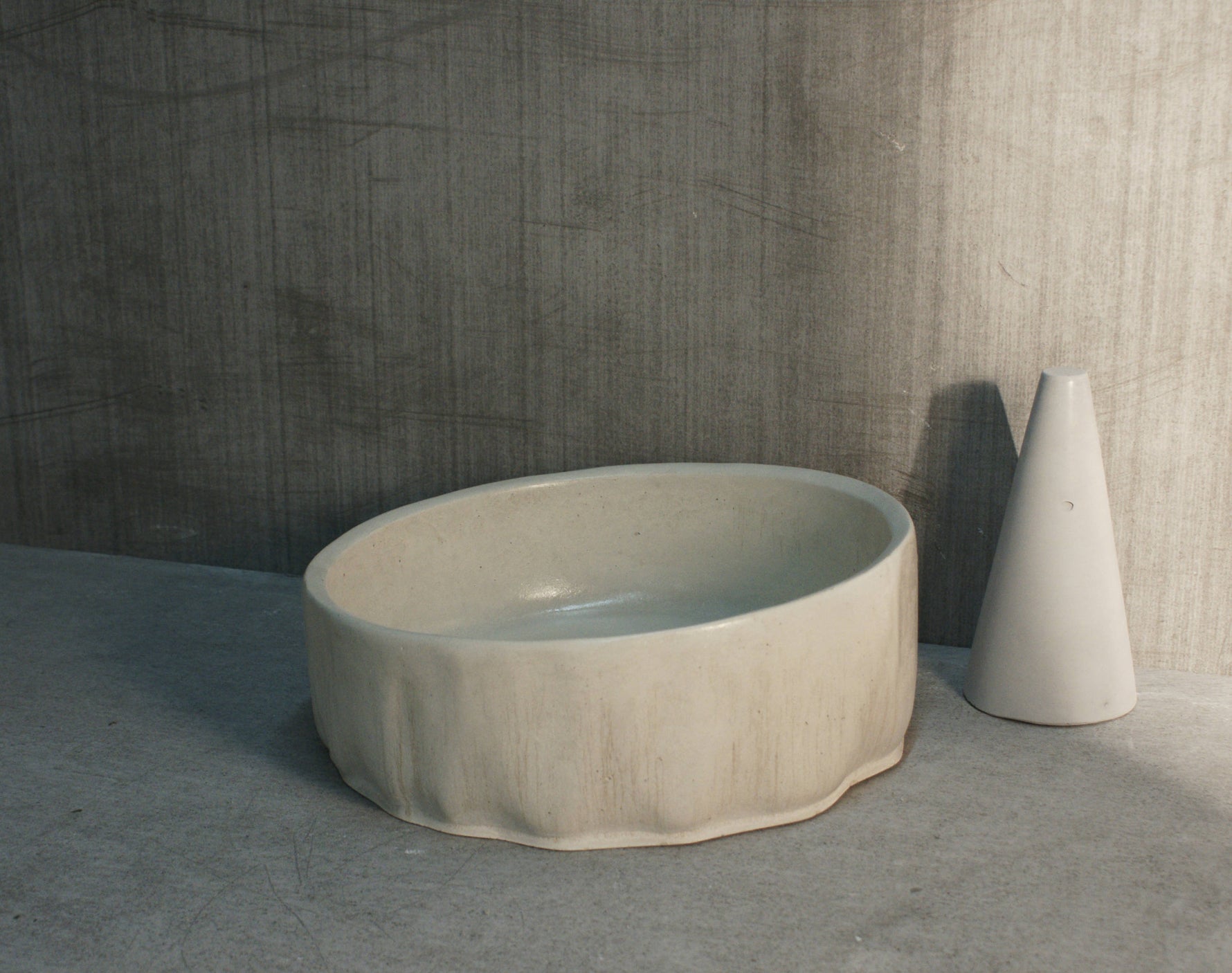 Flut - White Concrete Sink - robertotiranti.shop