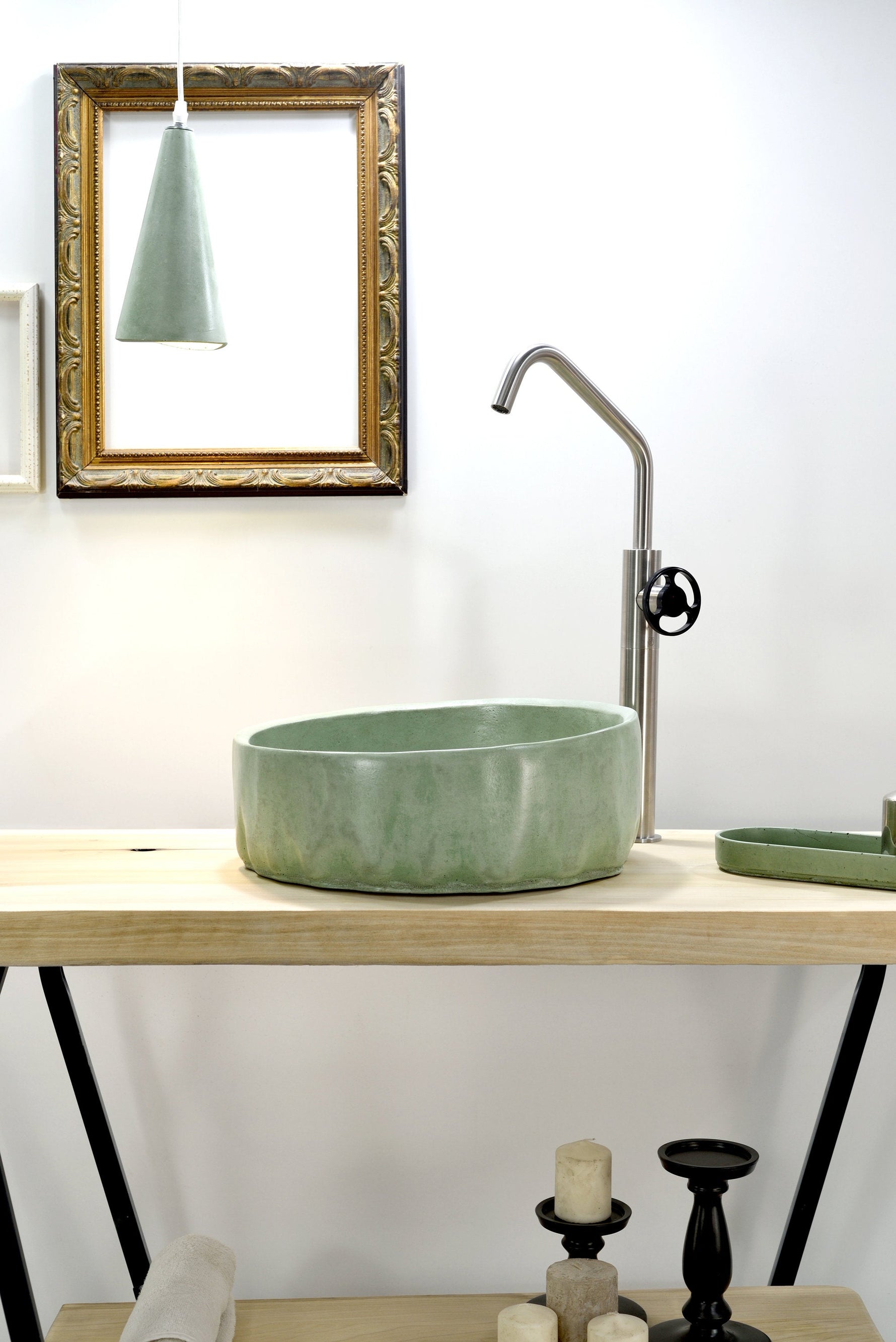 Flut -  Green Round Concrete Vessel - robertotiranti.shop