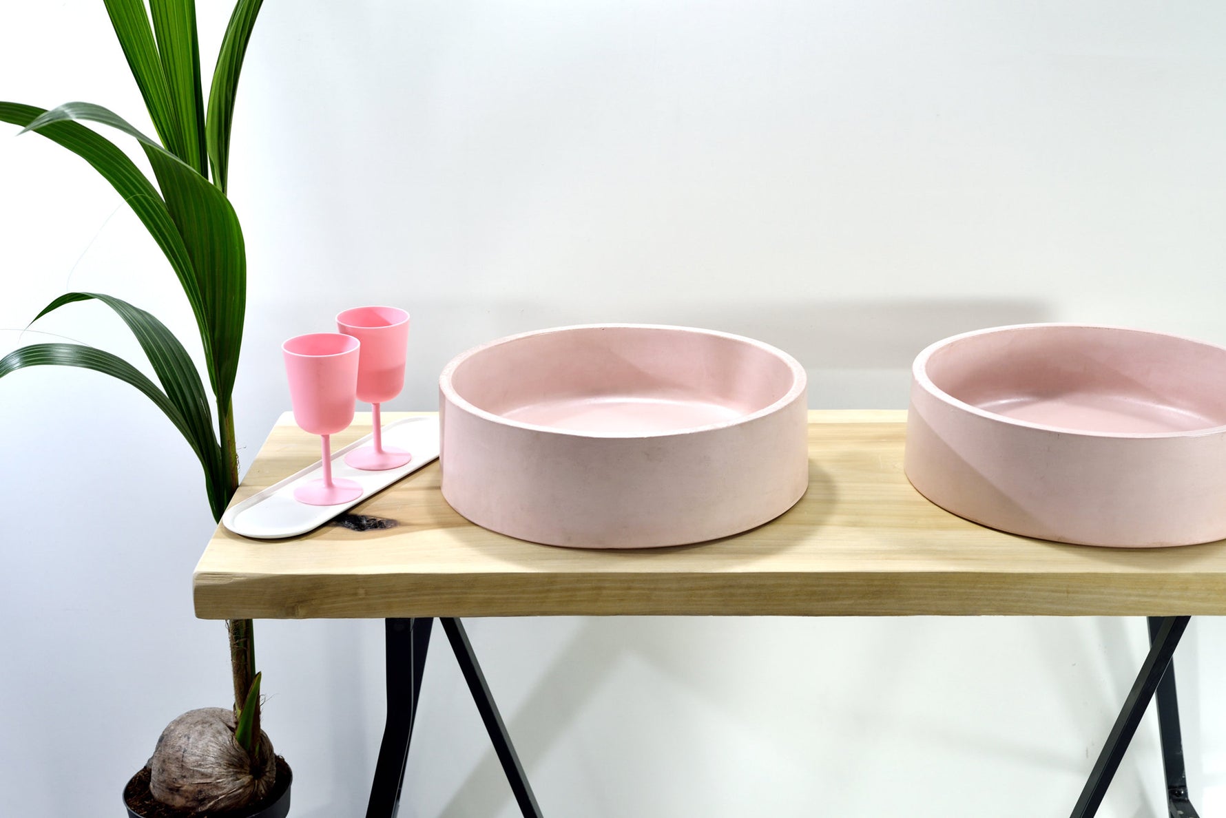 Olia -  Pale Pink Concrete Sink - robertotiranti.shop