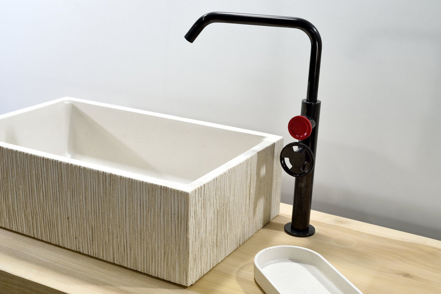 Tosca - Ivory Concrete Sink - robertotiranti.shop