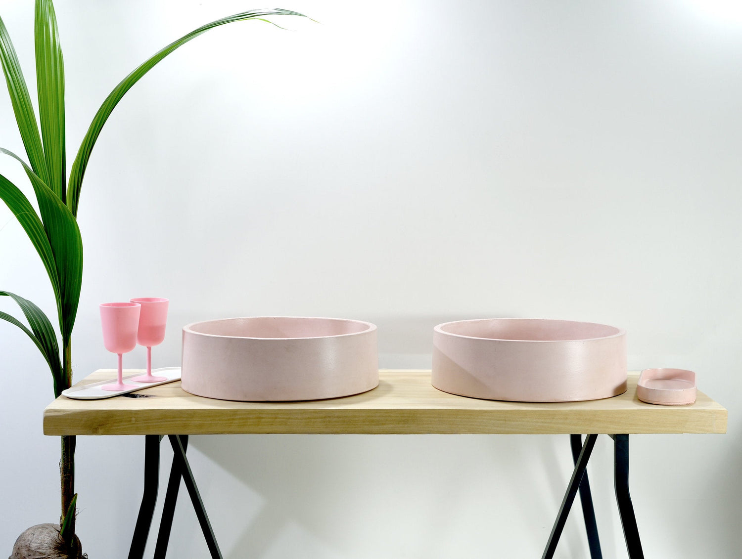 Olia -  Pale Pink Concrete Sink - robertotiranti.shop