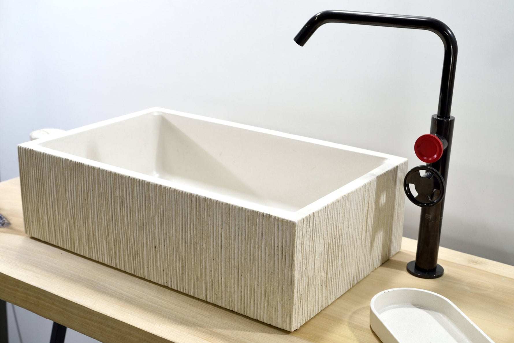 Tosca - Ivory Concrete Sink - robertotiranti.shop