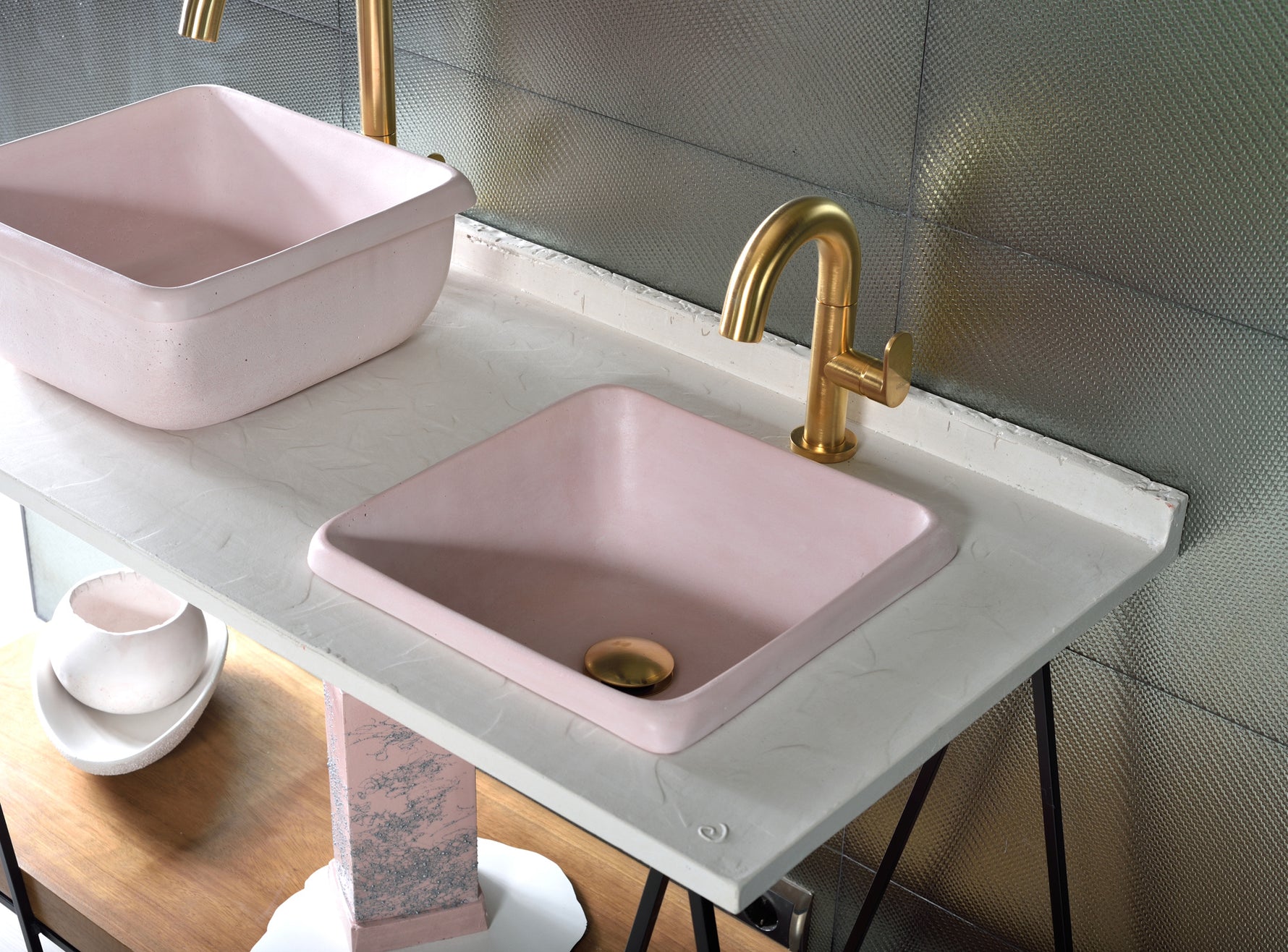 Kalo -Pale Petal Pink Bathroom Sink - robertotiranti.shop